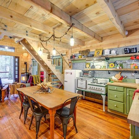 Enchanting Creekside Cabin Near Kings Canyon Park! Badger Kültér fotó